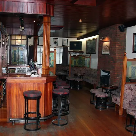 Tigh Chualain 3* Inverin